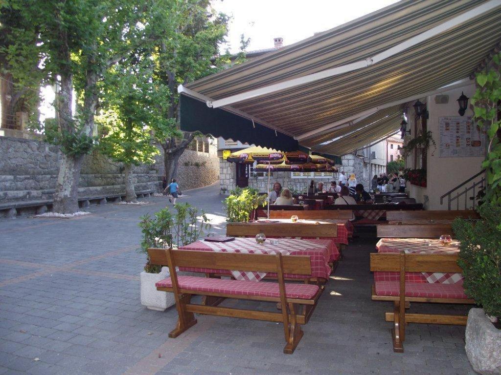 Apartments Dobrinj מראה חיצוני תמונה